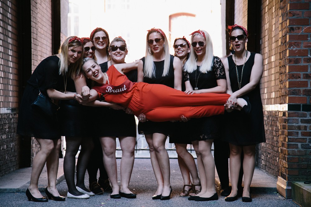 Irres JGA-Fotoshooting in der Speicherstadt Hamburg